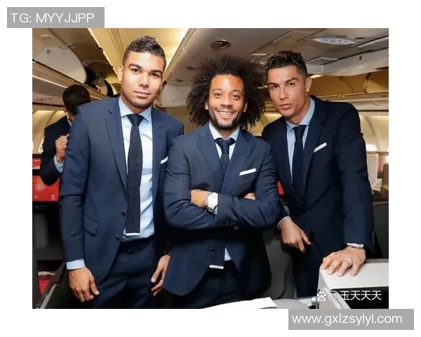 利物浦与巴塞罗那首发阵容对比分析及战术解读