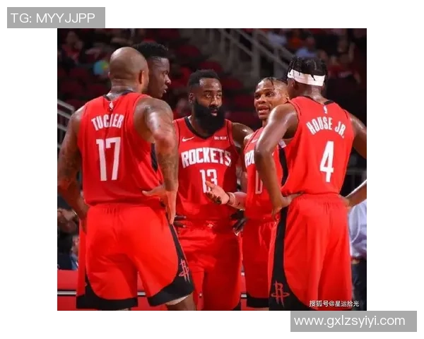 圣诞大战火箭对决湖人球迷热情高涨期待精彩对抗 圣诞大战火箭对决湖人球迷热情高涨期待精彩对抗