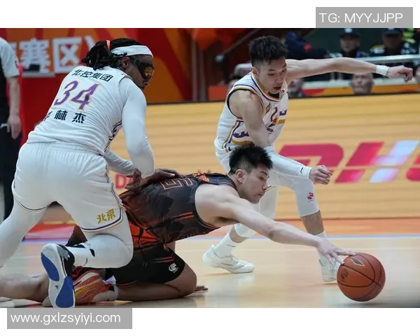 季前赛精彩回顾辽宁队对阵北控队全场录像分析与亮点集锦 季前赛精彩回顾辽宁队对阵北控队全场录像分析与亮点集锦